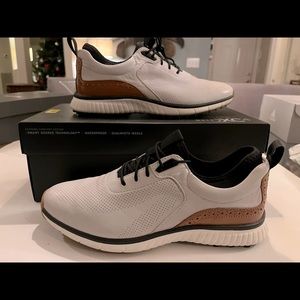 Johnston & Murphy Golf XC4